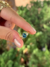 Load image into Gallery viewer, London Ring

