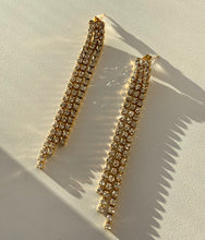 Load image into Gallery viewer, Diamond Drip Earrings
