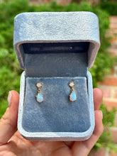 Load image into Gallery viewer, Opaline Earrings

