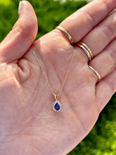 Load image into Gallery viewer, Colleen Pear Necklace
