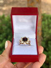 Load image into Gallery viewer, Opal Flower Ring
