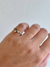 Load image into Gallery viewer, Emeraude Ring
