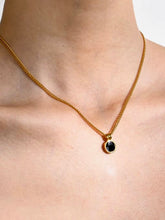 Load image into Gallery viewer, Black Moon Necklace
