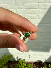 Load image into Gallery viewer, Queen Emerald Ring
