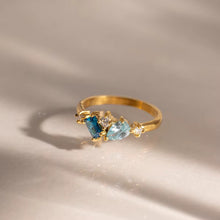 Load image into Gallery viewer, Blue’s Cluster Ring
