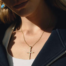Load image into Gallery viewer, Laurel Necklace
