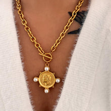 Load image into Gallery viewer, Francaise Pendant
