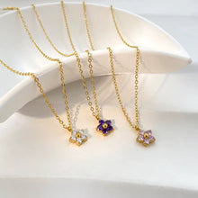 Load image into Gallery viewer, Baby Flower Necklace
