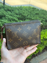 Load image into Gallery viewer, LV Toiletry Pouch
