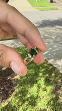 Load and play video in Gallery viewer, Queen Emerald Ring
