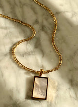 Load image into Gallery viewer, Aveline Pendant
