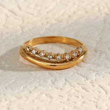 Load image into Gallery viewer, Esme Ring in gold
